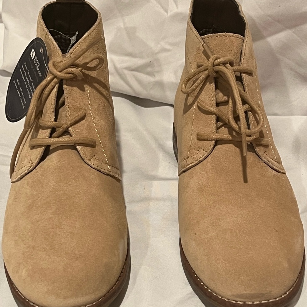 White Mountain Auburn lace up women's boots leather‎ suede light tan 8.5 NIB